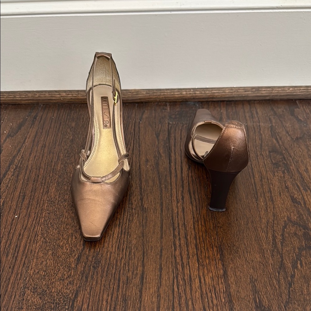 Unisa Brown Leather Slingback Heels